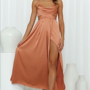 Hello Molly Midi Dress